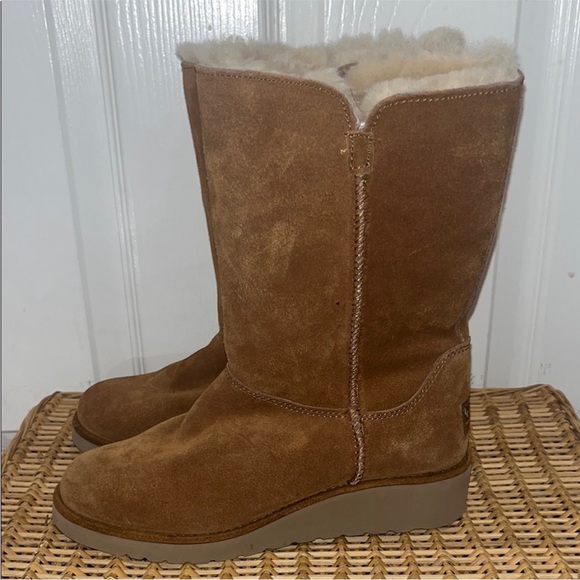 Koolaburra Shoes - Koolaburra by Ugg Brown Suede Winter Boots